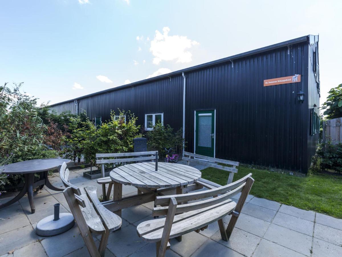 Charming Holiday Home Near Beach In Meliskerke Exteriér fotografie